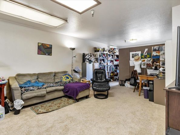 1715 Palmetto Avenue, Pacifica CA 94044