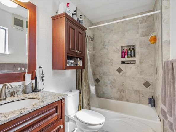 1715 Palmetto Avenue, Pacifica CA 94044