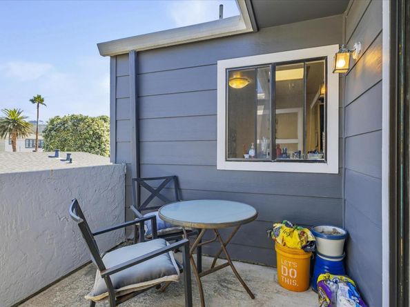 1715 Palmetto Avenue, Pacifica CA 94044