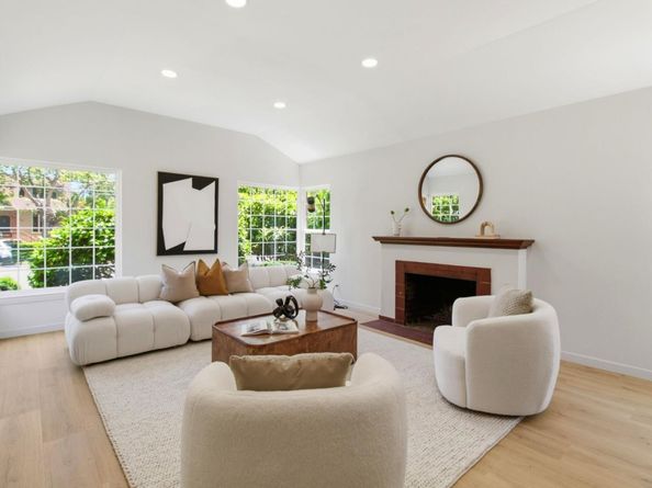 1114 Palm Avenue, San Mateo CA 94401