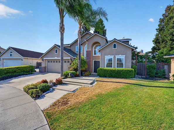 1301 Peregrine Drive, Gilroy CA 95020