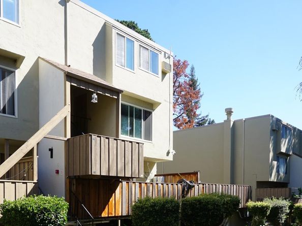 320 Auburn Way 3, San Jose CA 95129