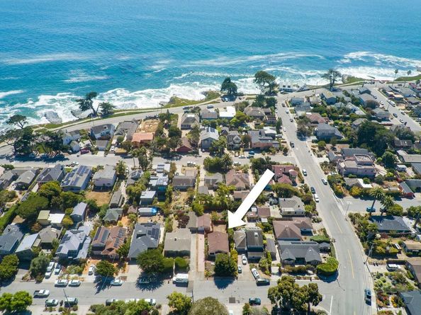 241 Sunset Avenue, Santa Cruz CA 95060