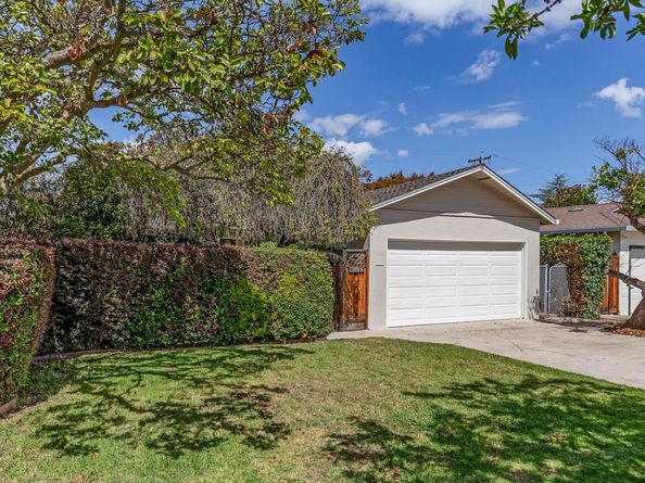 1095 W Mc Kinley Avenue, Sunnyvale CA 94086