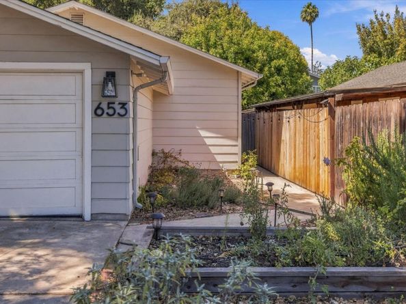 653 San Benito Avenue, Menlo Park CA 94025