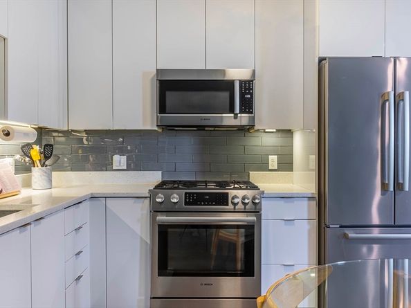 121 Portland St. 803, Boston MA 02114