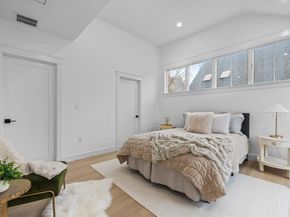 26 Beacon Ave, Newburyport MA 01950