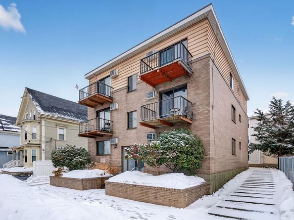 10-16 Stephen St 5, Lynn MA 01902