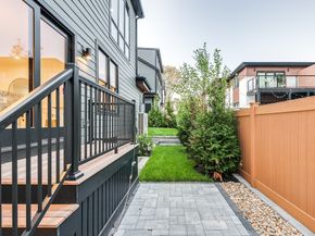 290 Watertown St C, Newton MA 02458