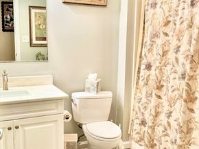 38 Village Rd 515, Middleton MA 01949