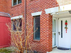 126 Merrimac St 19, Newburyport MA 01950
