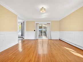 12 Parkway Dr, Saugus MA 01906