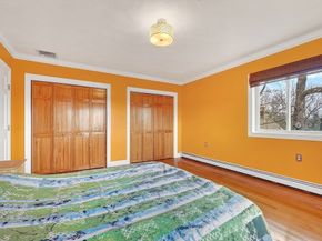 12 Parkway Dr, Saugus MA 01906