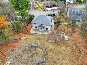 12 Parkway Dr, Saugus MA 01906