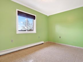 12 Parkway Dr, Saugus MA 01906