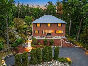 12 Parkway Dr, Saugus MA 01906