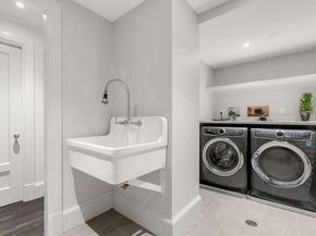 2 Commonwealth 10A, Boston MA 02116