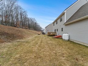 14 Elmrock Dr, Grafton MA 01536