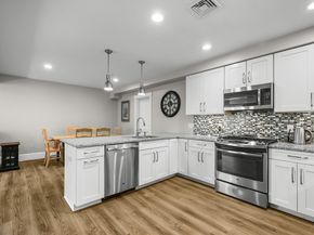 76 Court Street 6, Plymouth MA 02360