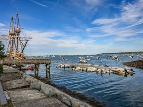 76 Court Street 6, Plymouth MA 02360
