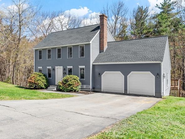 25 Slack Brook Rd, Leominster MA 01453