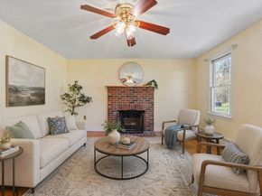 25 Slack Brook Rd, Leominster MA 01453