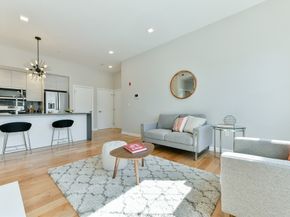 87 Parker St 402, Chelsea MA 02150