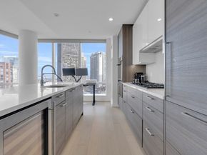 1 Franklin 2304, Boston MA 02110