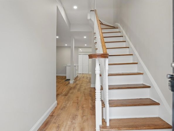 9 Cross Street, Somerville MA 02145