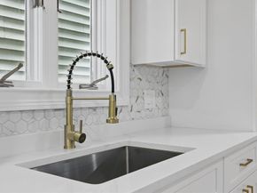9 Cross Street, Somerville MA 02145