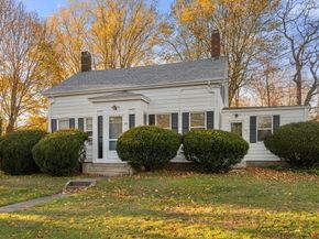 83 Fairhaven Rd, Mattapoisett MA 02739