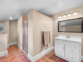 16 Wolcott Rd 1, Lynn MA 01902