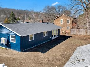 109 Hastings St, Framingham MA 01701