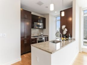 400 Stuart 18C, Boston MA 02116