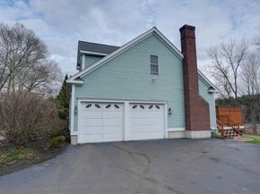 390 Hudson St, Northborough MA 01532