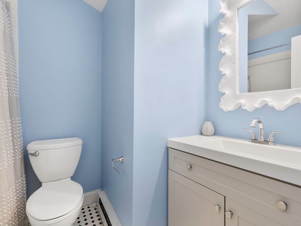 202 W Springfield St 3, Boston MA 02118
