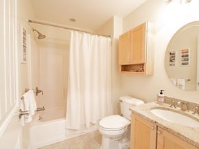 6 Carriage Ln 6, Duxbury MA 02332