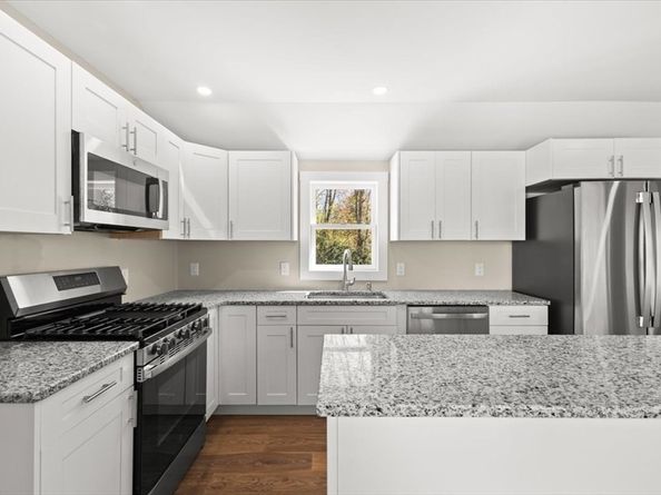 146 Miller St, Middleboro MA 02346