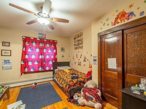 10 Lamar Ave, Worcester MA 01604