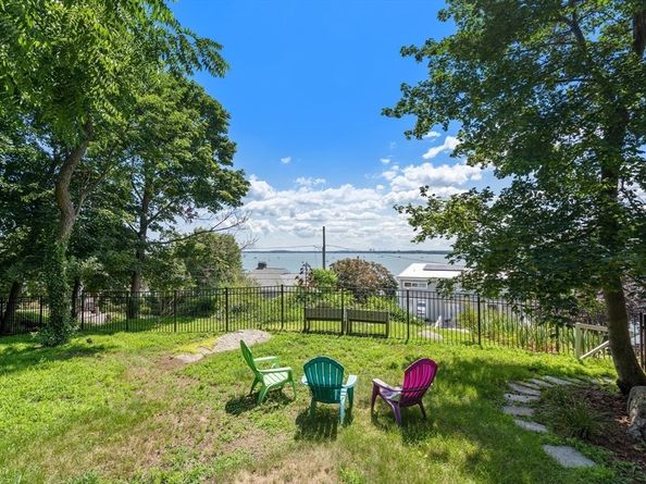 63 Crabtree Rd, Quincy MA 02171