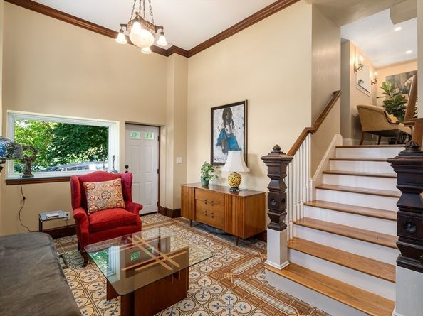 63 Crabtree Rd, Quincy MA 02171