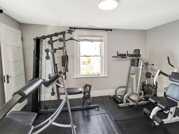 9 C St, Hull MA 02045
