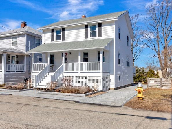 9 C St, Hull MA 02045
