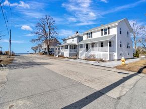 9 C St, Hull MA 02045