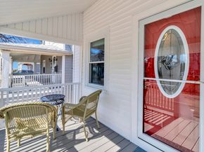 9 C St, Hull MA 02045