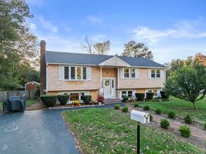 7 Brookside Terrace, Randolph MA 02368