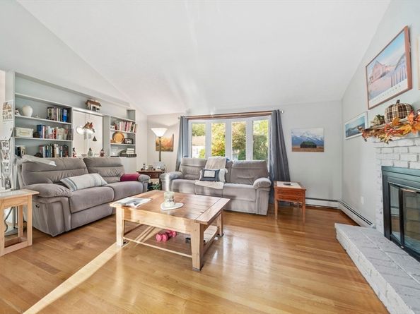 7 Brookside Terrace, Randolph MA 02368