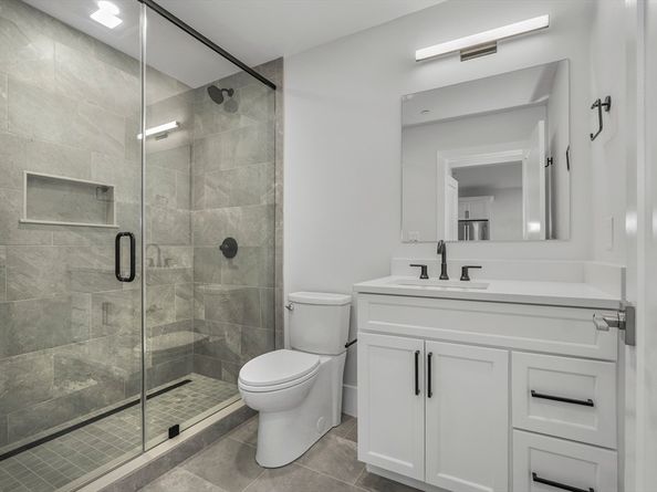 62 Foundry St 414, Wakefield MA 01880