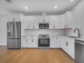 62 Foundry St 414, Wakefield MA 01880