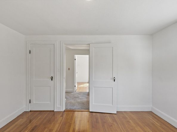 256 Massasoit Rd, Worcester MA 01604